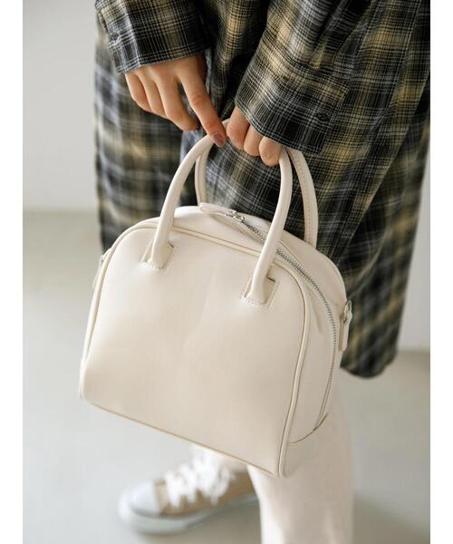 koe(コエ)の「スクエア2WAYミニボストン*(トートバッグ・レディース・アイボリー/ブラック/シルバー・FREE)」の6枚目の写真