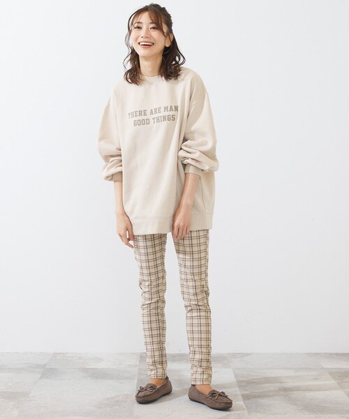 SHOO・LA・RUE（シューラルー）の「◆裏起毛ロゴプルオーバー（スウェット・レディース・チャコールグレー/ナチュラル/ブルー/ブラック系/ブラウン系その他2/ピンク系1・00）」の16枚目の写真