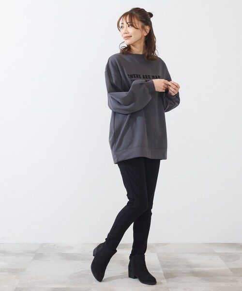 SHOO・LA・RUE（シューラルー）の「◆裏起毛ロゴプルオーバー（スウェット・レディース・チャコールグレー/ナチュラル/ブルー/ブラック系/ブラウン系その他2/ピンク系1・00）」の22枚目の写真