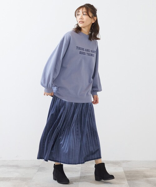 SHOO・LA・RUE（シューラルー）の「◆裏起毛ロゴプルオーバー（スウェット・レディース・チャコールグレー/ナチュラル/ブルー/ブラック系/ブラウン系その他2/ピンク系1・00）」の9枚目の写真