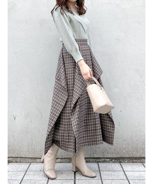 dazzlin（ダズリン）の「Vリブネックニットトップス（ニット/セーター・レディース・ブラック/ブラウン/オフホワイト/ピンク/ブルー/グリーン/グレー/パープル・FREE）」の15枚目の写真