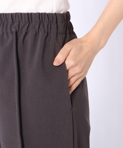 ONEME（ワンム）の「【 ONEME 】 ピンタックニットパンツ（その他パンツ・レディース・チャコールグレー/グレイッシュベージュ・FREE）」の12枚目の写真