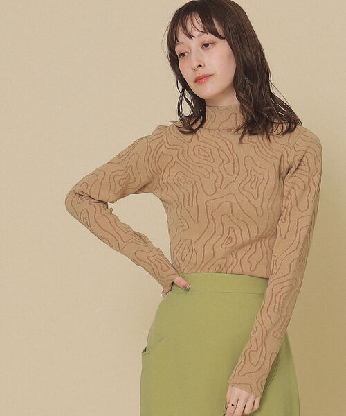 Ray BEAMS（レイビームス）の「Ray BEAMS / ライン ジャカード ハイネック ニット（ニット/セーター・レディース・ホワイト/ベージュ・ONE SIZE）」の8枚目の写真