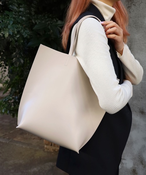YAHKI（ヤーキ）の「YAHKI/ヤーキ SOFT W FACE レザートートバッグ A4 リバーシブル（トートバッグ・メンズ・ライトベージュ/ブラック・FREE）」の17枚目の写真