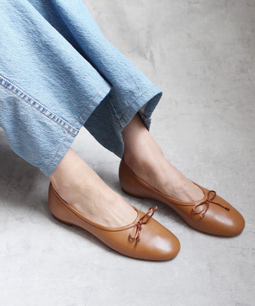 FABIO RUSCONI(ファビオルスコーニ)の「FABIO RUSCONI / TALIA / フラットバレエシューズ(パンプス・レディース・ライトブルー/オレンジ/タン/ブラック/アイボリー/ブラウン・40/38/39/36/37/39.5/36.5/37.5/38.5/35.5/35)」の5枚目の写真