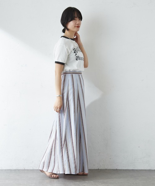 SHENERY(シーナリー)の「【WEB限定カラー:ピンク】切替ストライプフレアマキシスカート(スカート・レディース・ピンク/ブルー/オレンジ・36/38)」の14枚目の写真