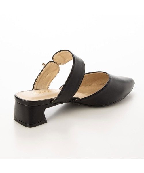 Realta（レアルタ）の「Realta(レアルタ)ゴールドモチーフポインテッドミュールサンダル（サンダル・レディース・ブラック/アイボリー/ブラウン・LL/M/L/S）」の18枚目の写真