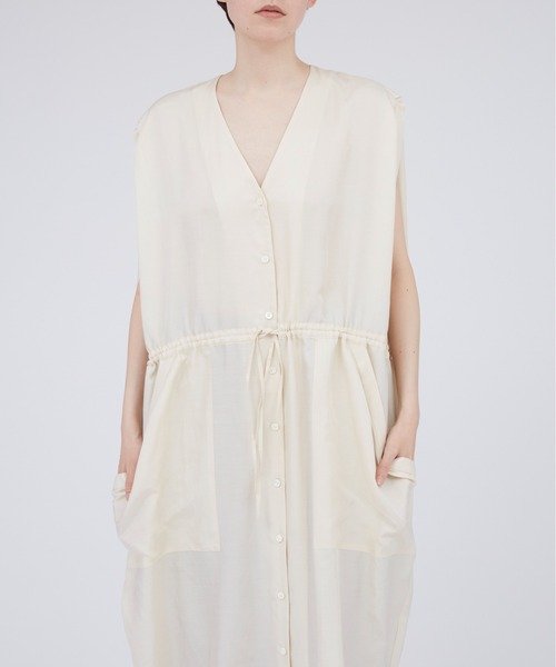 RITO（リト）の「rito structure SILK COTTON DRAWSTRING  DRESS（ワンピース・レディース・ブラック/オフホワイト・1/2）」の14枚目の写真