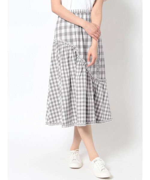 merry jenny（メリージェニー）の「アシメチェックフレアスカート（スカート・レディース・ブラック/ブルー/グレー・FREE）」の2枚目の写真