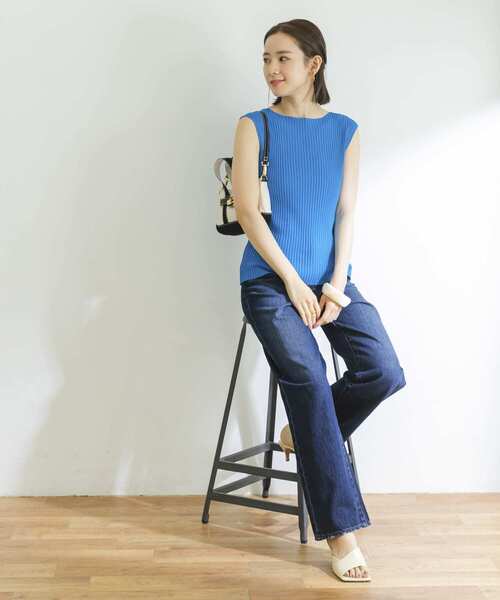 URBAN RESEARCH(アーバンリサーチ)の「コンパクトリブノースリーブニット(ニット/セーター・レディース・ミント/ブルー/ブラック/ライトグレー/オレンジ・FREE)」の20枚目の写真