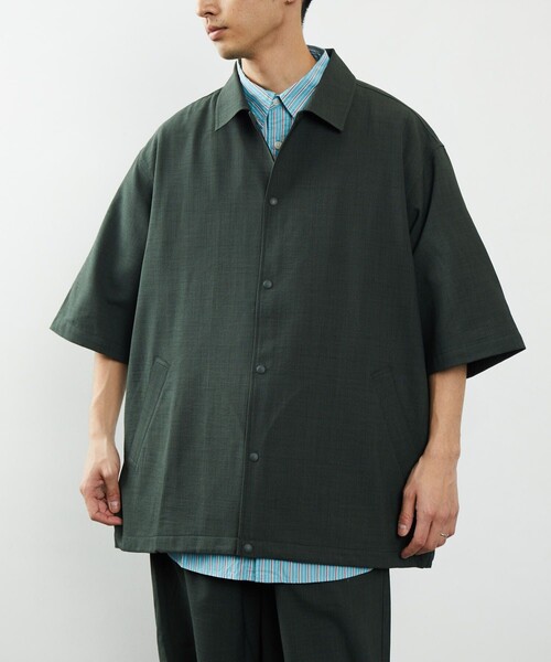 FREAK'S STORE(フリークスストア)の「FREAK'S STORE/フリークスストア リネンタッチ 半袖 コーチジャケット/T-LINENLIKE CJKS(シャツ/ブラウス・メンズ・ブラック/ベージュ/グレイッシュベージュ/グリーン・SMALL/MEDIUM/LARGE)」の4枚目の写真