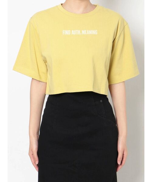 EMODA(エモダ)の「コンパクトロゴショートTシャツ(Tシャツ/カットソー・レディース・ホワイト/ブラック/イエロー/ブルー・FREE)」の7枚目の写真