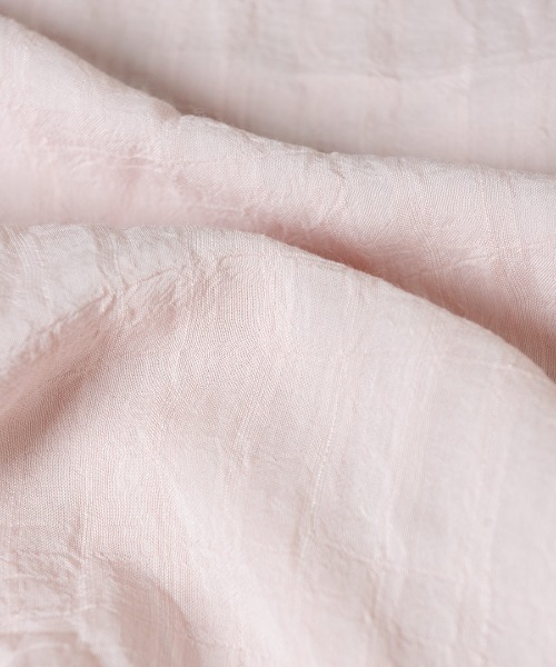 shopnikoniko（ショップニコニコ）の「シャツジャケット シワ加工 カラーシアーシャツ  ロング 長袖（シャツ/ブラウス・レディース・ブルー/ピンク/ホワイト/イエロー・フリー）」の14枚目の写真