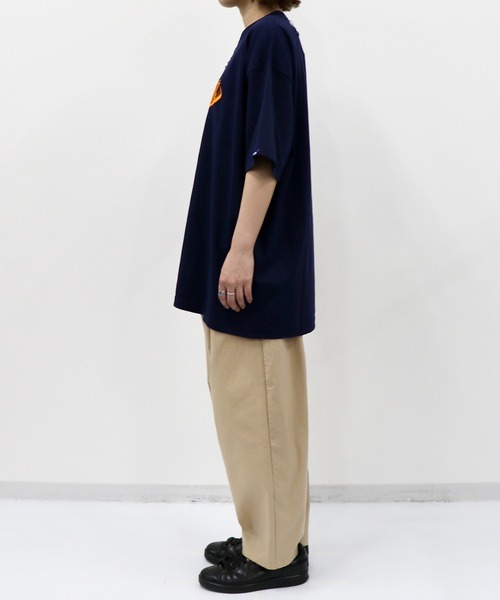 SINK kotohayokozawa（シンク コトハヨコザワ）の「【Nukeme×SINK】GLITCH EMBROIDERY  LOGO Tshirt（Tシャツ/カットソー・レディース・ライトブルー/ネイビー/ホワイト・XL/L/S）」の17枚目の写真