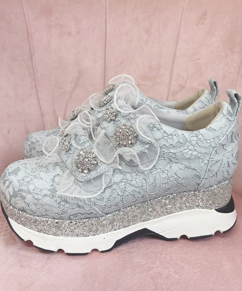 Swankiss（スワンキス）の「EV lacy frill shoes（スニーカー・レディース・ブラック/サックスブルー/ピンク・MEDIUM/LARGE）」の11枚目の写真
