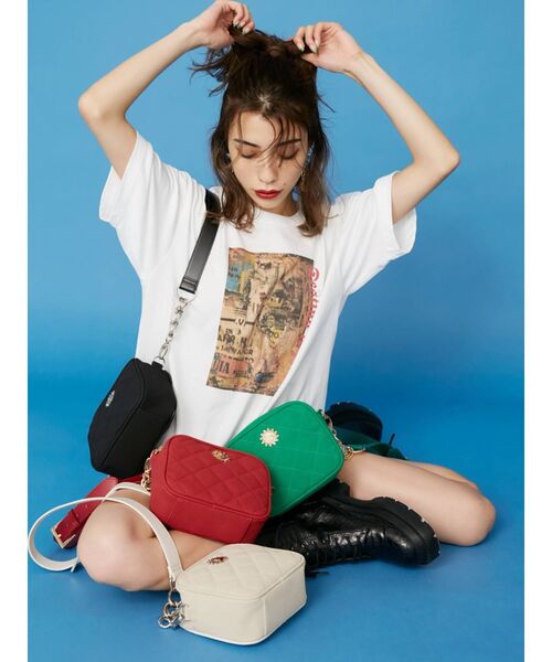 EVRIS（エヴリス）の「キルティングショルダーチェーンバッグ（ショルダーバッグ・レディース・ホワイト/ブラック/レッド/グリーン・FREE）」の10枚目の写真