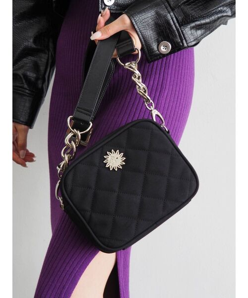 EVRIS（エヴリス）の「キルティングショルダーチェーンバッグ（ショルダーバッグ・レディース・ホワイト/ブラック/レッド/グリーン・FREE）」の22枚目の写真