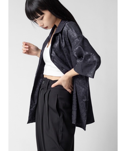 Adoon plain(アドーンプレーン)の「ツヤルーズ柄シャツ / 半袖(シャツ/ブラウス・レディース・ホワイト/ブラック/パープル・FREE)」の21枚目の写真