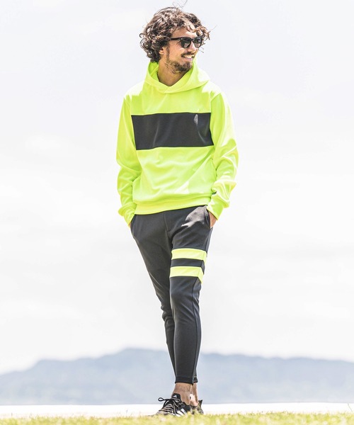 felkod（フィルコッド）の「mpa2915- Neon Color Switch Parka パーカー（パーカー・メンズ・イエロー×ブラック/ピンク系その他・M/S/L）」の4枚目の写真