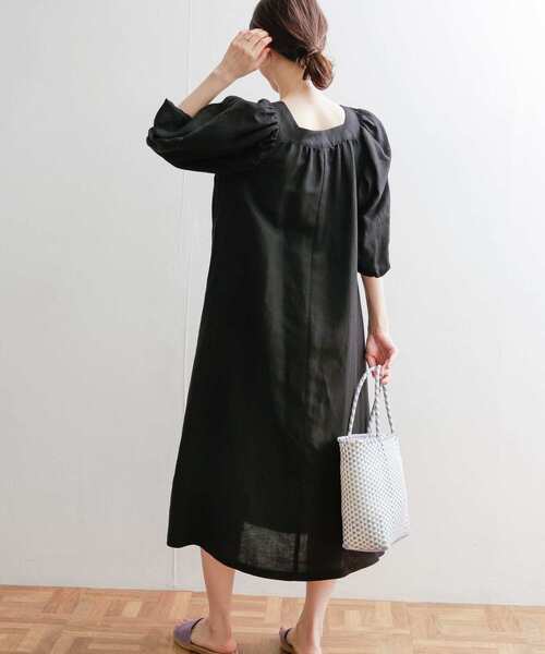 URBAN RESEARCH DOORS（アーバンリサーチドアーズ）の「ボリュームスリーブワンピース（ワンピース・レディース・ブラック/レッド・MEDIUM）」の8枚目の写真