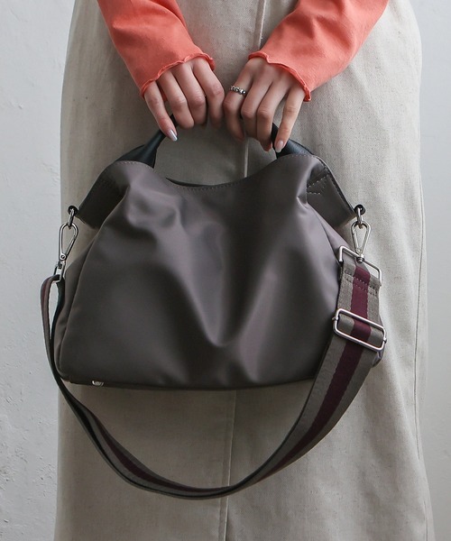 VitaFelice（ヴィータフェリーチェ）の「本革ハンドル2WAYトートバッグ