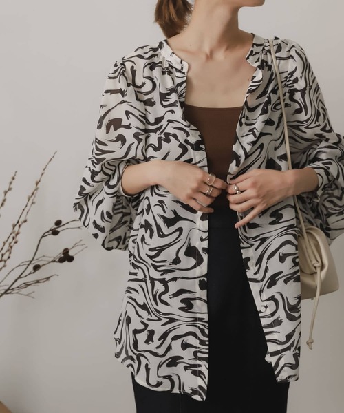 SENSE OF PLACE by URBAN RESEARCH（センスオブプレイスバイアーバンリサーチ）の「バンドカラーボリュームスリーブブラウス（シャツ/ブラウス・レディース・ブルー/ホワイト系その他/グリーン・ONE）」の4枚目の写真