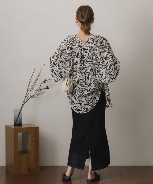 SENSE OF PLACE by URBAN RESEARCH（センスオブプレイスバイアーバンリサーチ）の「バンドカラーボリュームスリーブブラウス（シャツ/ブラウス・レディース・ブルー/ホワイト系その他/グリーン・ONE）」の14枚目の写真