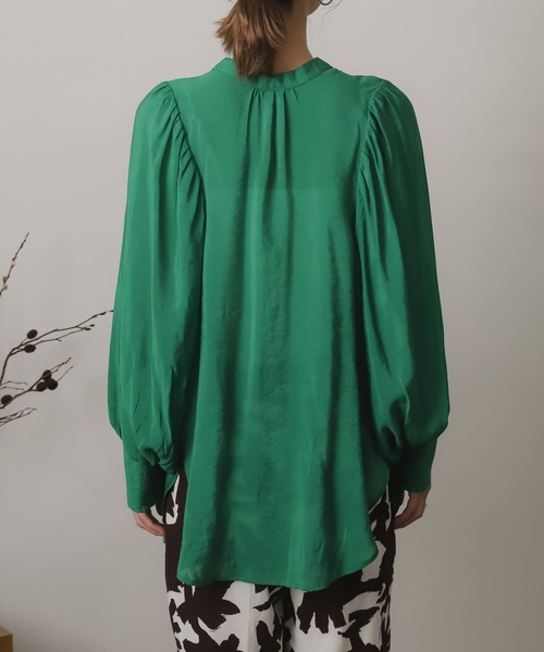 SENSE OF PLACE by URBAN RESEARCH（センスオブプレイスバイアーバンリサーチ）の「バンドカラーボリュームスリーブブラウス（シャツ/ブラウス・レディース・ブルー/ホワイト系その他/グリーン・ONE）」の13枚目の写真