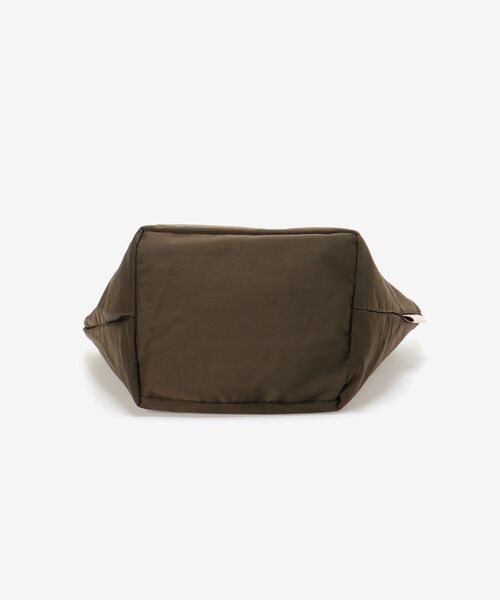 le.coeur blanc（ルクールブラン）の「ナイロンユーティリティトート（トートバッグ・レディース・ブラック/ブラウン・FREE）」の7枚目の写真