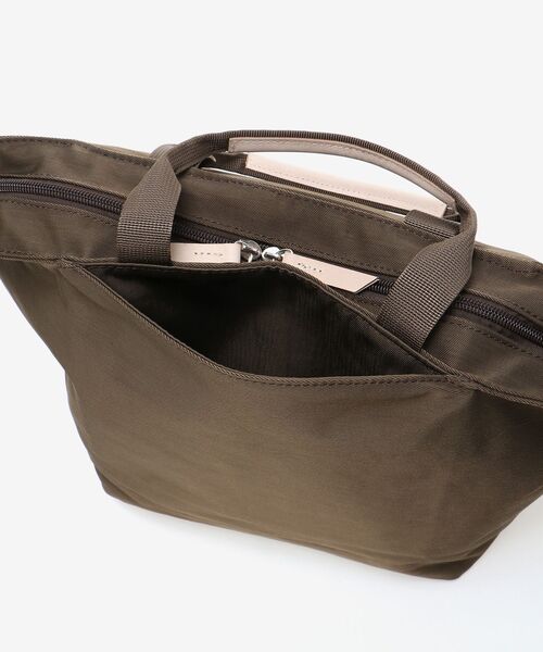 le.coeur blanc（ルクールブラン）の「ナイロンユーティリティトート（トートバッグ・レディース・ブラック/ブラウン・FREE）」の9枚目の写真