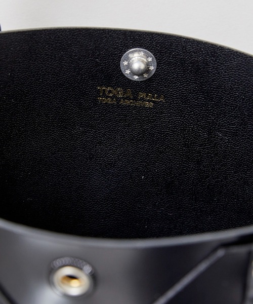 TOGA PULLA（トーガ　プルラ）の「【TOGA PULLA/トーガプルラ】レザートートバッグ/TP22-AG228（ショルダーバッグ・レディース・その他2/ブラック/ホワイト・FREE）」の22枚目の写真