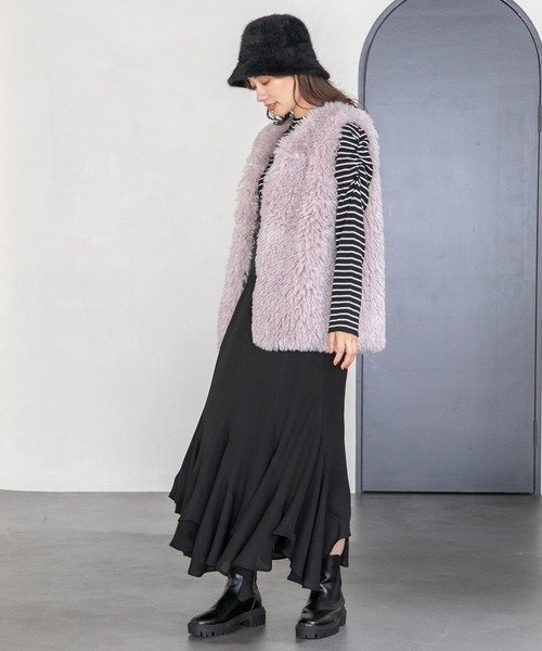 mysty woman（ミスティウーマン）の「タンクソールサイドゴアブーツ　156952（ブーツ・レディース・ブラック/ブラウン/アイボリー・MEDIUM/LARGE）」の6枚目の写真