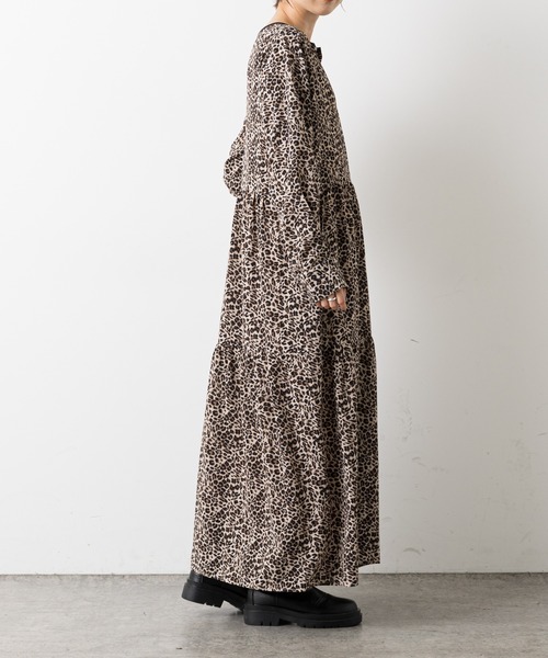 Omekashi（オメカシ）の「ティアードロングワンピース（ワンピース・レディース・ブラウン/ブラック・38/36/34）」の17枚目の写真