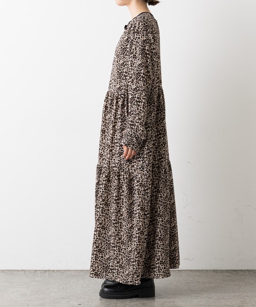 Omekashi（オメカシ）の「ティアードロングワンピース（ワンピース・レディース・ブラウン/ブラック・38/36/34）」の19枚目の写真