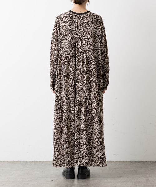 Omekashi（オメカシ）の「ティアードロングワンピース（ワンピース・レディース・ブラウン/ブラック・38/36/34）」の20枚目の写真