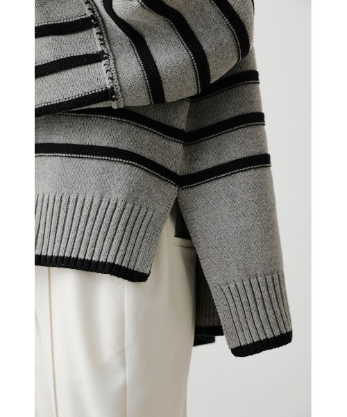 crie conforto(クリーコンフォルト)の「ボーダー切り替えニット(ニット/セーター・レディース・ホワイト/ネイビー/グレー・FREE)」の10枚目の写真