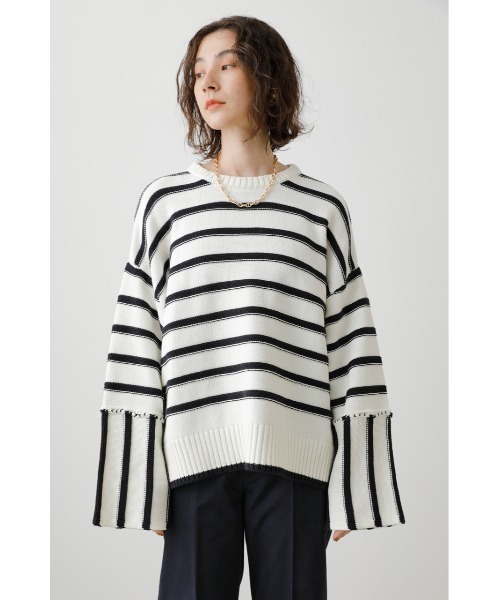 crie conforto(クリーコンフォルト)の「ボーダー切り替えニット(ニット/セーター・レディース・ホワイト/ネイビー/グレー・FREE)」の6枚目の写真
