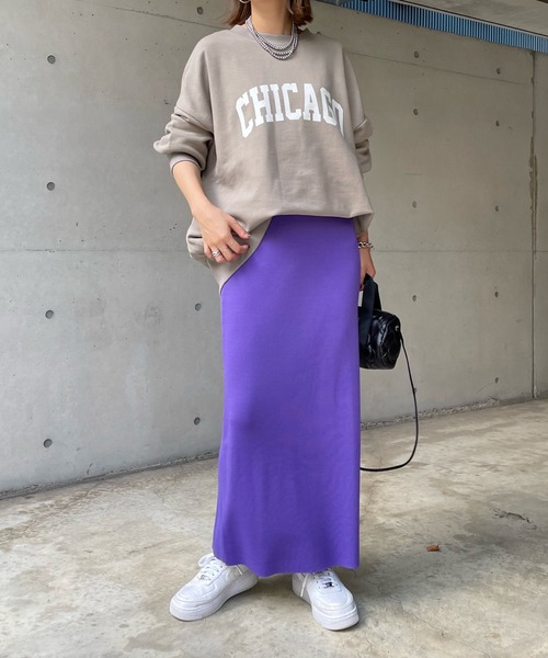 DouDou（ドゥドゥ）の「2WAY CHICAGO ロゴスウェット（スウェット・レディース・チャコールグレー/グレイッシュベージュ/オフホワイト/ベージュ・FREE）」の9枚目の写真