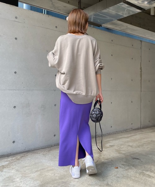 DouDou（ドゥドゥ）の「2WAY CHICAGO ロゴスウェット（スウェット・レディース・チャコールグレー/グレイッシュベージュ/オフホワイト/ベージュ・FREE）」の11枚目の写真