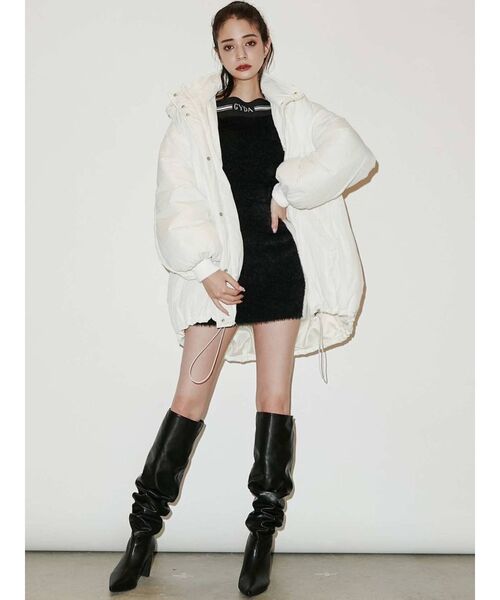 GYDA（ジェイダ）の「ロングパフィブルゾン（ブルゾン・レディース・ブラック/オフホワイト・FREE）」の15枚目の写真