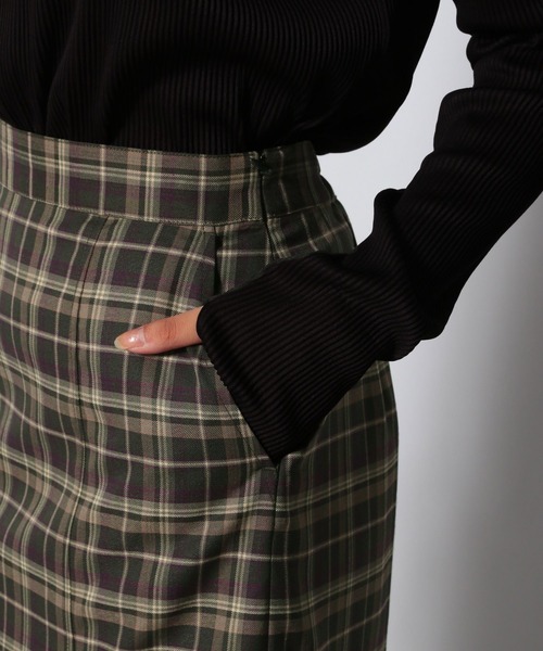 PAGEBOY（ページボーイ）の「チェックナロースカート（スカート）」 - WEAR