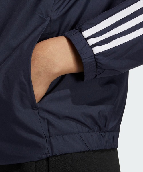 adidas(アディダス)の「スリーストライプス レギュラーフィット ウインドブレーカージャケット / アディダス(ナイロンジャケット・レディース・ブラック×ブラック/ブルー/ブラック×ホワイト・LARGE/MEDIUM/SMALL/XX-LARGE/X-LARGE)」の11枚目の写真