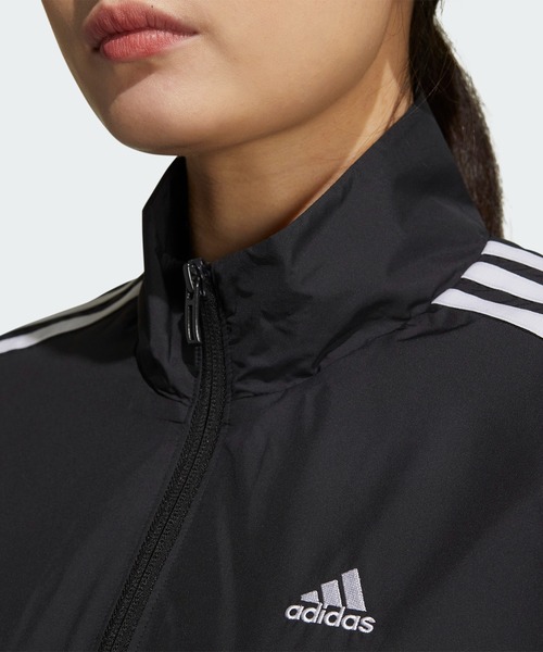 adidas(アディダス)の「スリーストライプス レギュラーフィット ウインドブレーカージャケット / アディダス(ナイロンジャケット・レディース・ブラック×ブラック/ブルー/ブラック×ホワイト・LARGE/MEDIUM/SMALL/XX-LARGE/X-LARGE)」の15枚目の写真