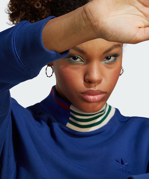 adidas(アディダス)の「リブカラー スウェット / トレーナー / アディダスオリジナルス adidas Originals(スウェット・レディース・ブルー・XX-LARGE/LARGE/MEDIUM/SMALL/X-LARGE/X-SMALL)」の4枚目の写真