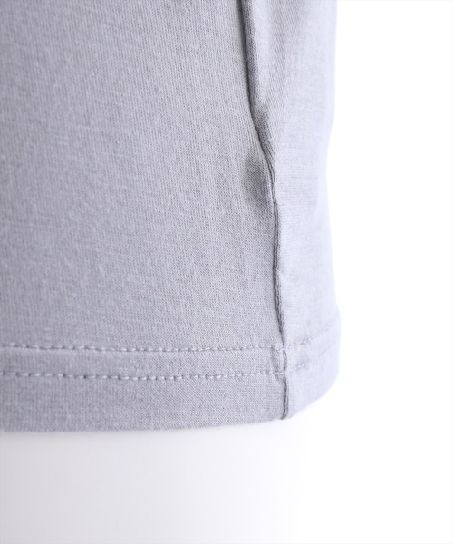 clear（クリア）の「ギャザーネックベーシックカットソートップス（Tシャツ/カットソー・レディース・グレー/オフホワイト/ブラック/ブルー・F）」の11枚目の写真