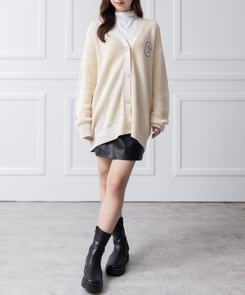 clear（クリア）の「ギャザーネックベーシックカットソートップス（Tシャツ/カットソー・レディース・グレー/オフホワイト/ブラック/ブルー・F）」の17枚目の写真