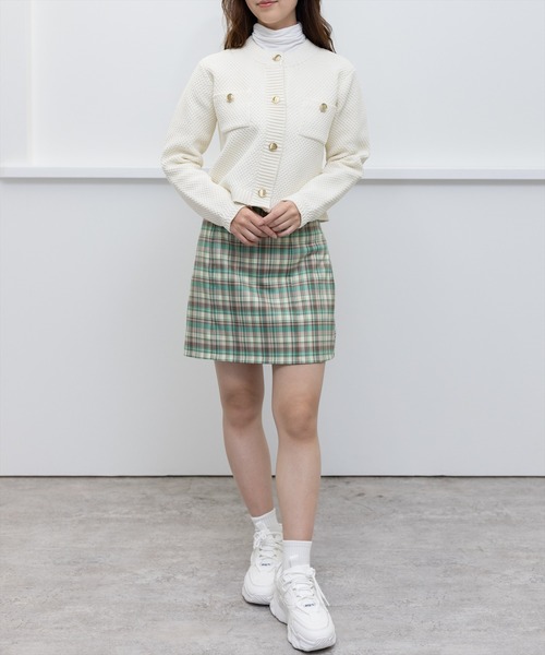 clear（クリア）の「ギャザーネックベーシックカットソートップス（Tシャツ/カットソー・レディース・グレー/オフホワイト/ブラック/ブルー・F）」の18枚目の写真