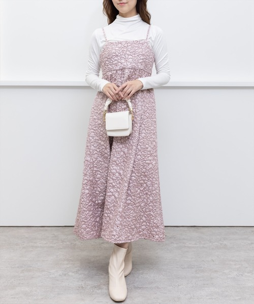 clear（クリア）の「ギャザーネックベーシックカットソートップス（Tシャツ/カットソー・レディース・グレー/オフホワイト/ブラック/ブルー・F）」の21枚目の写真