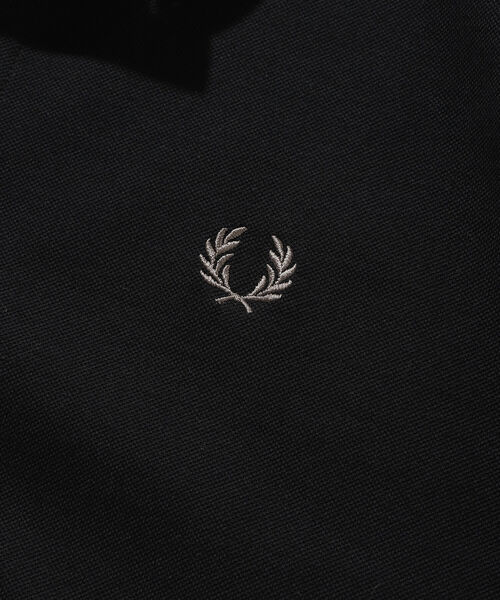 FRED PERRY(フレッドペリー)の「FRED PERRY × BEAMS / 別注 オーバーサイズ ポロシャツ(ポロシャツ・メンズ・ブラック/ネイビー・L/XL/M/S)」の10枚目の写真