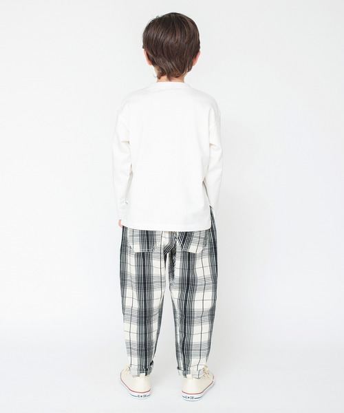 BRANSHES（ブランシェス）の「【23SS】ガーデナーテーパードパンツ/チェック柄（チノパンツ・キッズ・アイボリー/サックスブルー/ライトグリーン・90/130/100/120/160/140/110/150）」の17枚目の写真